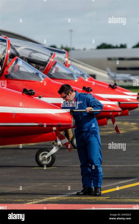 Raf Engineering Support Team Hi Res Stock Photography And Images Alamy