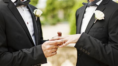 Lgbti Community Bendigo Mp Praise Parliaments Rejection Of Same Sex Marriage Plebiscite