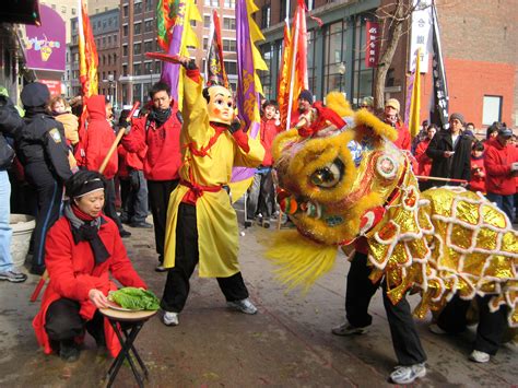 We had a chance to watch the lion dance at our local chinese restaurant, which was crowded with parents and children eager to watch. LiPeony: Dragon Roars and Lion Dances!