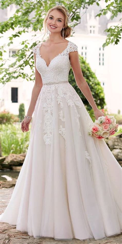 These Are The 37 Most Popular Wedding Dress Styles
