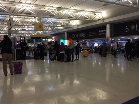 Jfk American Airlines Terminal 8 59 Photos Airports Jfk Airport