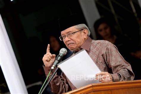 Kenang Tsunami Aceh Ini Puisi Taufiq Ismail Republika Online