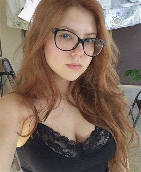 Pin By Omar Luna On Sexy With Glasses Red Haired Beauty Girls With
