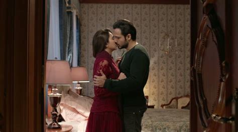 Was Apprehensive Of Kissing Scenes In Raaz Reboot Kriti Kharbanda Bollywood News The Indian