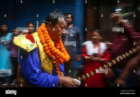 Kathmandu Bagmati Nepal Oktober Ein Mann Der Als