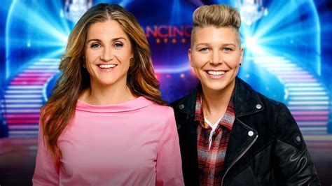 Virginia ernst woman of the year award 2020. Virginia Ernst und Elisabeth Görgl bei Dancing Stars 2019 ...