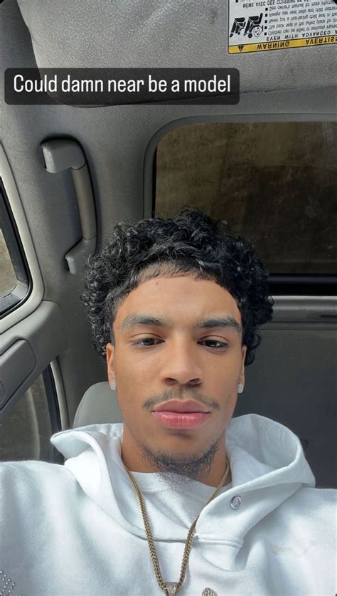 Black 90s Fashion Curly Hair Styles Natural Hair Styles Thug Style Sex Appeal Light Skin