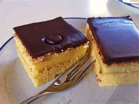 Unser rezept für puddingcreme reicht für einen kuchen in der springform (ca. Kuchen butterkekse schokolade Rezepte | Chefkoch.de