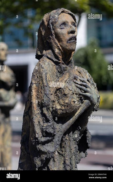 Memorial To The Great Famine Victims In Dublin Ireland’s Great Famine The Famine Statues