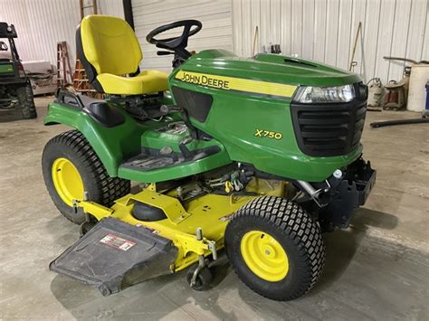 2017 John Deere X750 Lawn And Garden Tractors Machinefinder