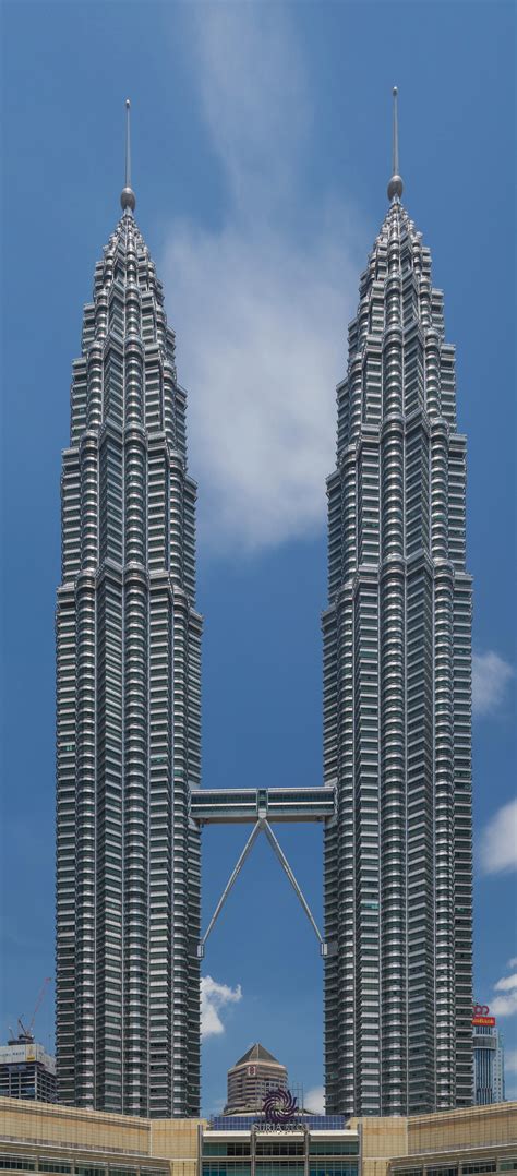 Petronas twin towers, pair of skyscraper office buildings in kuala lumpur, malaysia, that are among the world's tallest buildings. File:2016 Kuala Lumpur, Petronas Towers (28).jpg ...