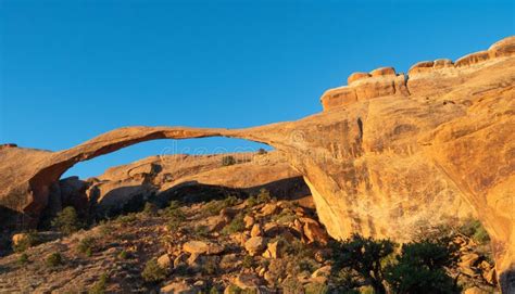 Panorama Of Landscape Arch The Longest Arch In The World At Arches