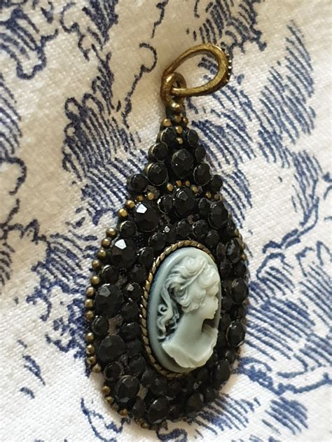Cameo Necklace Pendant Cameo Pendant Cameo Jewelry Vintage Etsy