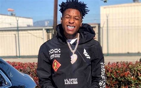 Nba Youngboy Addresses Viral Video Of Him Walking Into A