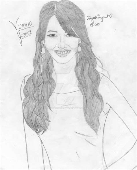 Victoria Justice Drawing By Amateurdrawer On Deviantart