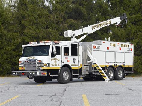 Raise It Up Rescue Trucks With Cranes Rfirefighting
