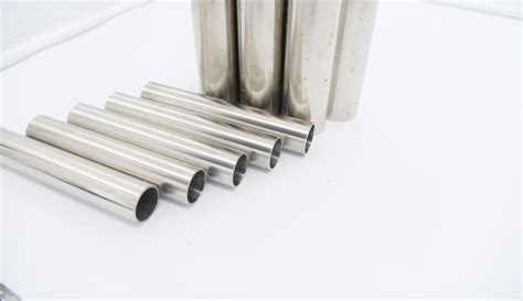 ASTM DIN JIS En Seamless Stainless Steel Sanitary Tube Pipe China