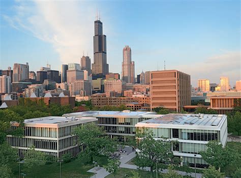 伊利诺伊大学芝加哥分校为新建筑挑选备受瞩目的决赛选手