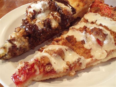 If you order on the weekend, i would guess the wait would be long for delivery. Pizza Hut Dessert Pizza | Dessert pizza recipes, Dessert ...