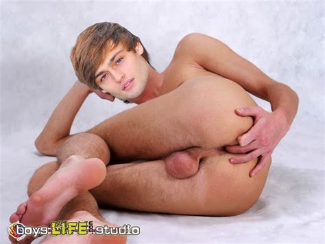 Douglas Booth Naked Totally Ripped And Hot Naked Male Celebrities