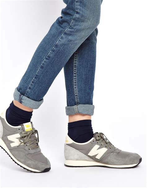 New Balance 420 Grey Vintage Trainers In Gray Lyst