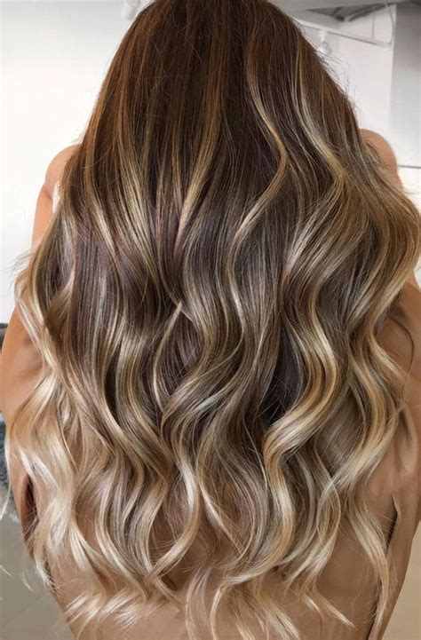 49 Best Winter Hair Colours To Try In 2020 Honey Blonde Highlights