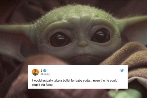 It has thin eyebrows, squinty eyes, an open frown mouth with shown teeth and black in the center, and some wrinkles. Pin by ScarfBoi on Memes | Yoda meme, Yoda, Funny memes