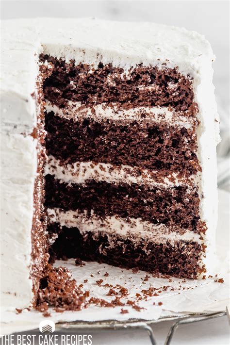 Chocolate Cake With White Frosting The Best Cake Recipes