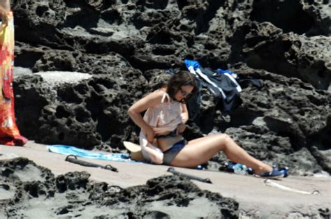 【激写】絶世の美女「キーラ・ナイトレイ」、乳首をヌーディストビーチで盗撮される（画像あり） ポッカキット