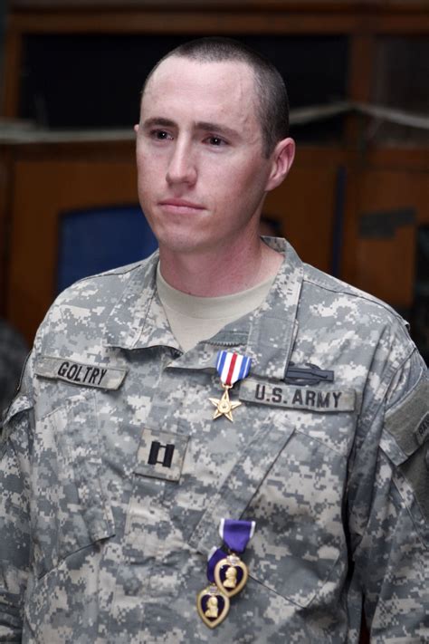 Dvids Images Paratrooper Awarded Silver Star Image 3 Of 4