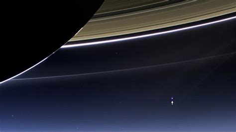 ناسا تلتقط صورة نادرة لكوكب الأرض من زحل