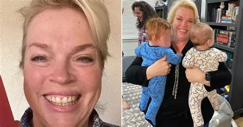 Sister Wives Star Janelle Brown Flaunts Incredible 7 Stone Weight Loss