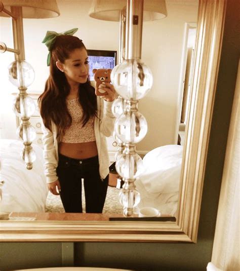 Ariana Grande Selfie Osnapitzari Photo 38577228 Fanpop