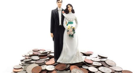 Talking Money Before You Say I Do Can Save Your Marriage Huffpost