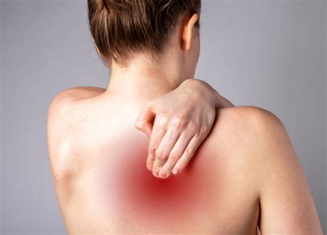Back Pain Between The Shoulder Blades What Is It