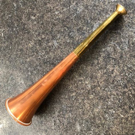 Vintage Brass And Copper 9 Inch Hunting Horn With 2 Inch Bell