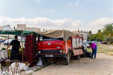 Fiat Om 40 Tunis Tunisia 2017 Guess What S That Red Veg Ha Flickr