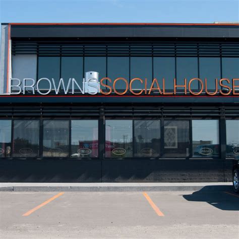 Brown's Social House - Jacobson Commercial