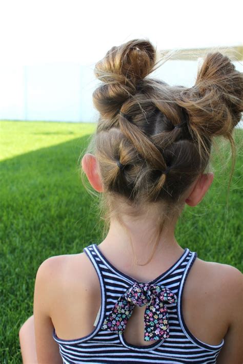 Apple, pear and heart faces. 25 girl hair styles for toddlers and tweens - A girl and a glue gun