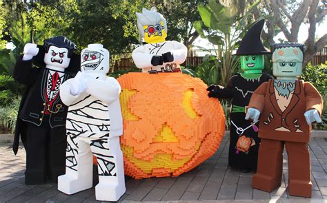 2015 Brick Or Treat At Legoland Florida Resort Add Smore Halloween Fun