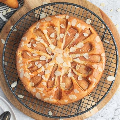 Almond And Pear Cake Shiokfarm