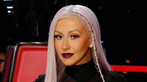 Christina Aguilera Shows Off Flawless Curves In Revealing Vinyl Suit