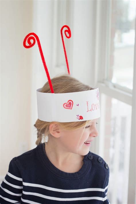 Do It Yourself Divas Love Bug Hats For Valentines Day