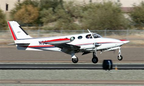 Cessna 340a N527jh Landing Chris Kennedy Flickr