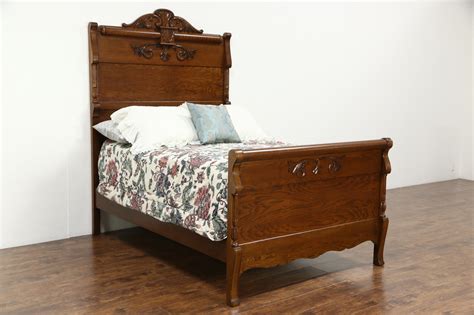 Victorian Carved Oak Antique 1900 Full Size Bed