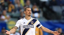 Zlatan Ibrahimovic 'anuncia' nuevo equipo en Europa