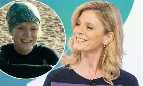 Emilia Fox Discusses Life As Single Mother On Loose Women Daily Mail