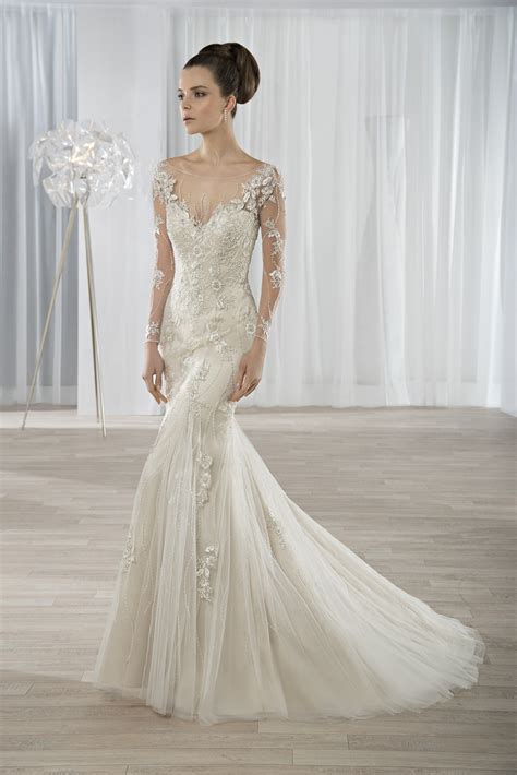581 Wedding Dress From Demetrios Uk