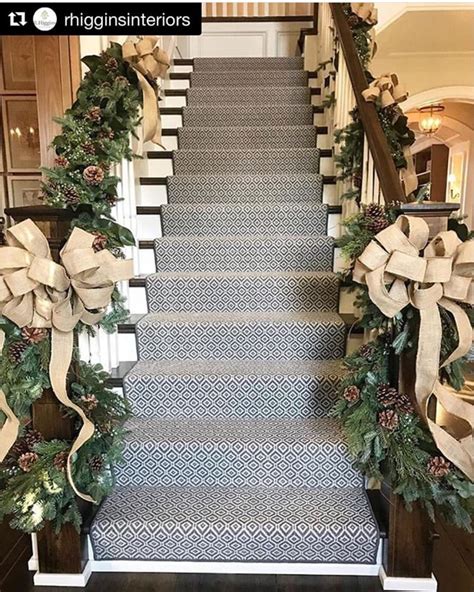 12 Ideas For Decorating Your Staircase This Christmas The Wonder Cottage