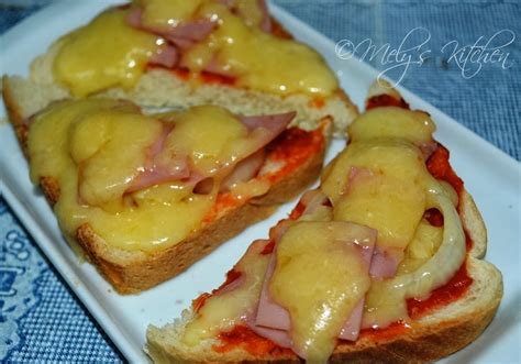 Ham And Cheese Pizza Bread Melys Kitchen